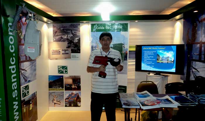 Stand ENSYS con productos S&C y Burndy