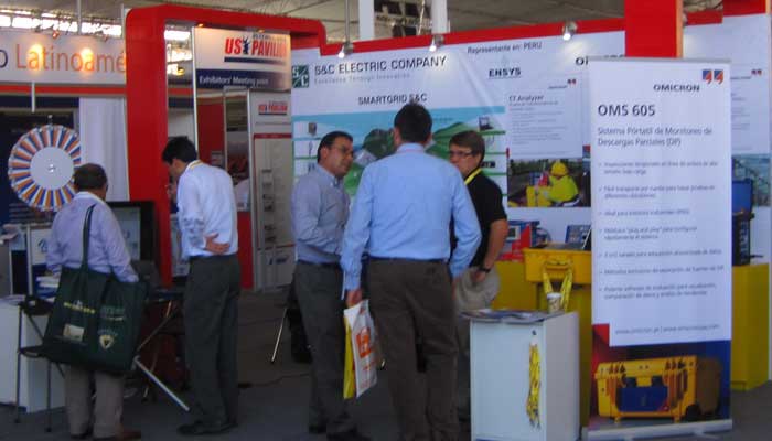 Personal de ENSYS, S&C y OMICRON en Stands 952 y 989